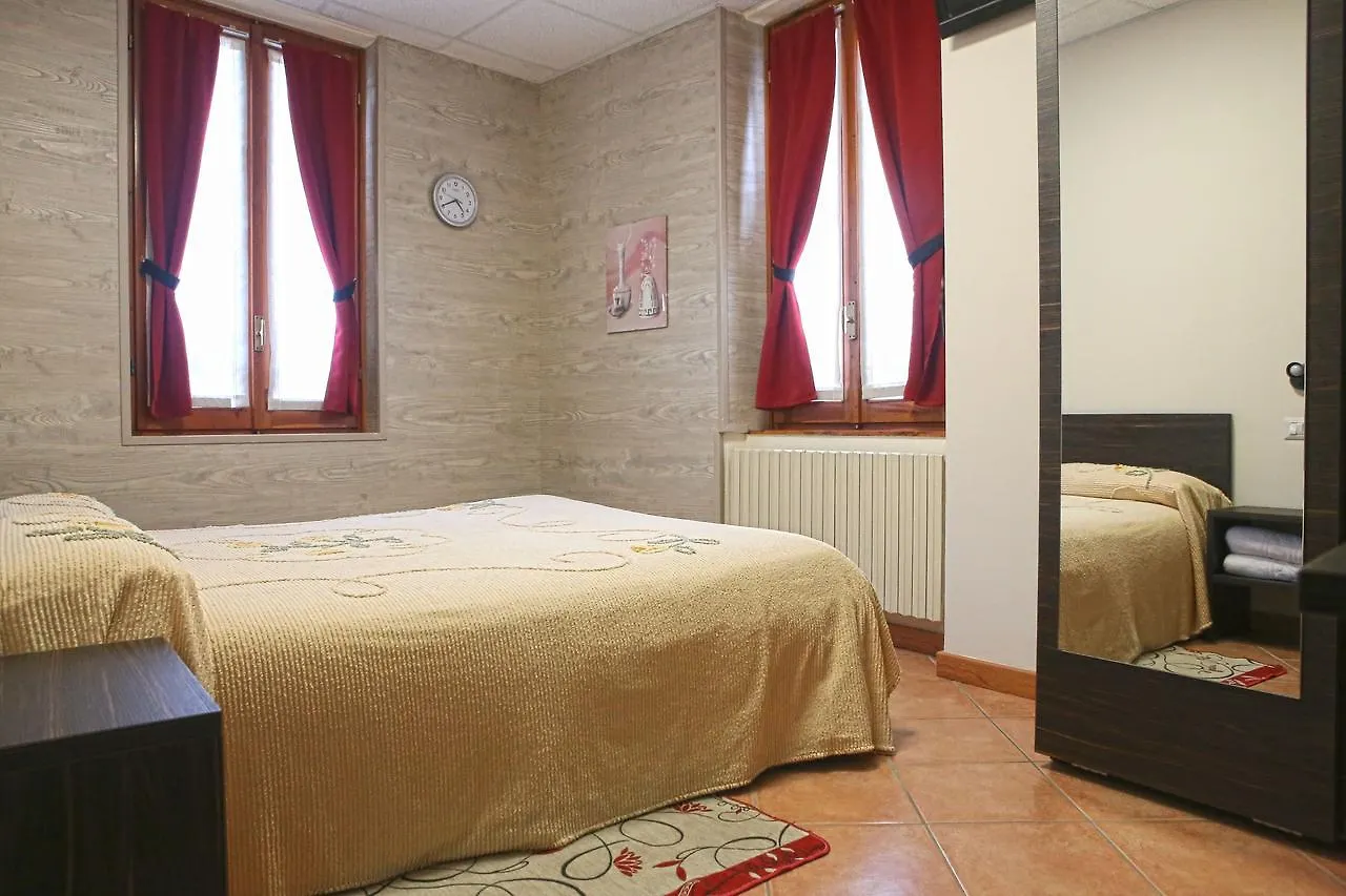 Albergo Gusmeroli Tirano 2*,